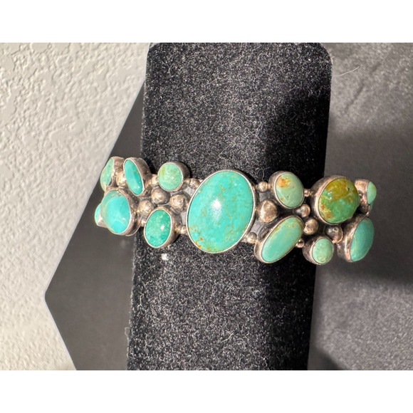 Navajo NAKAI Sterling Silver Green Turquoise Cuff Bracelet Native 17 Stone - Picture 1 of 15